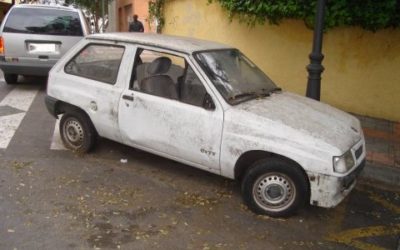 Abandono de vehículos en la vía pública