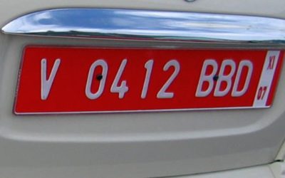 Permisos temporales para uso de empresas relacionadas con el vehículo (placas rojas)
